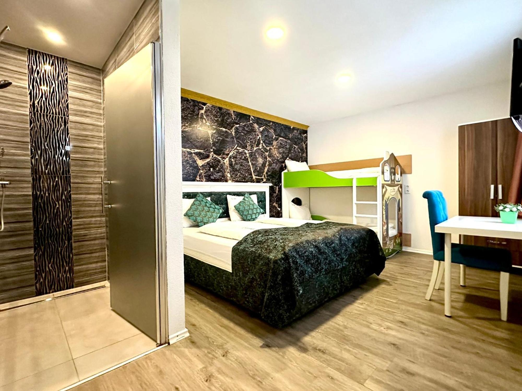 Pension Kristalpark Günzburg Dış mekan fotoğraf